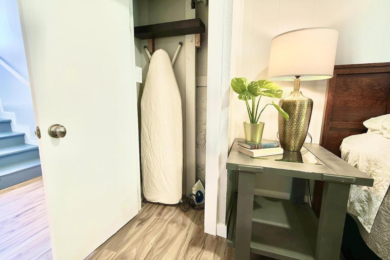 Вилла Monteith Hideaway In Downtown Monteith District Олбани Экстерьер фото